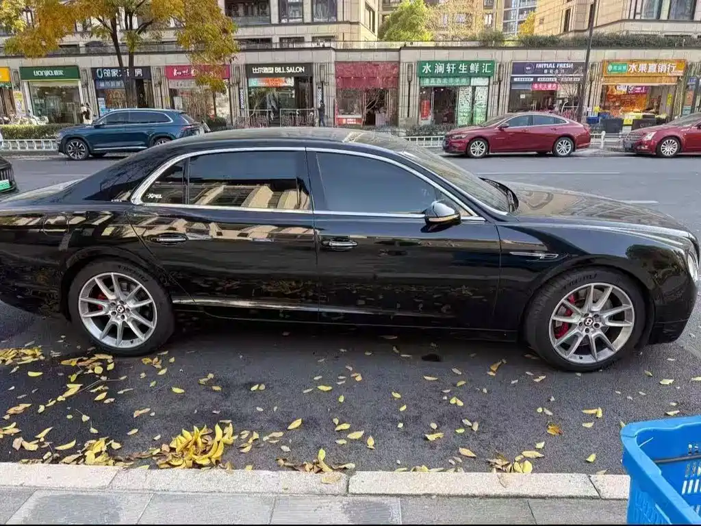 Flying Spur 4.0 T V8 Standard