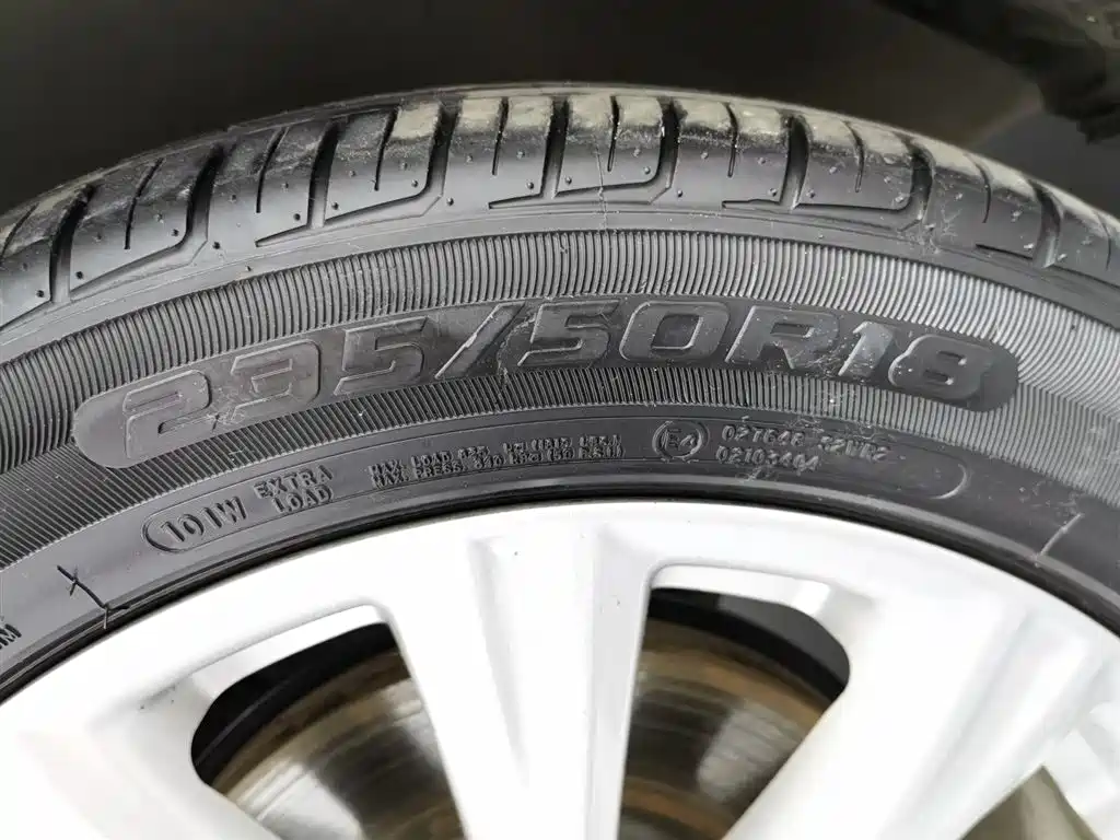 Kuga EcoBoost 245 4 WD Grand Wing