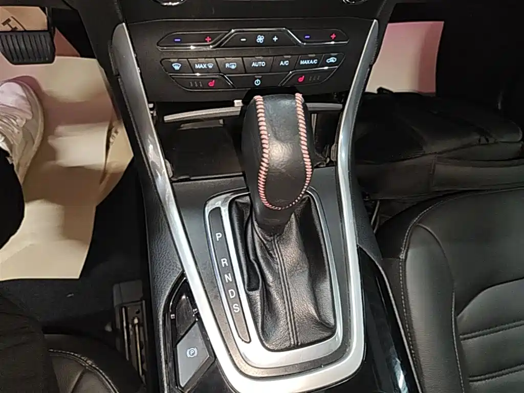 Edge 2.0 T GTDi 4 WD Grand Sharp