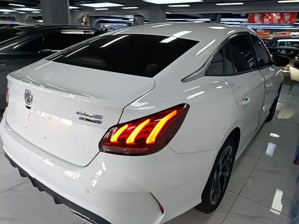 MG5 300 TGI DCT Trend Cross Grand Enjoyment