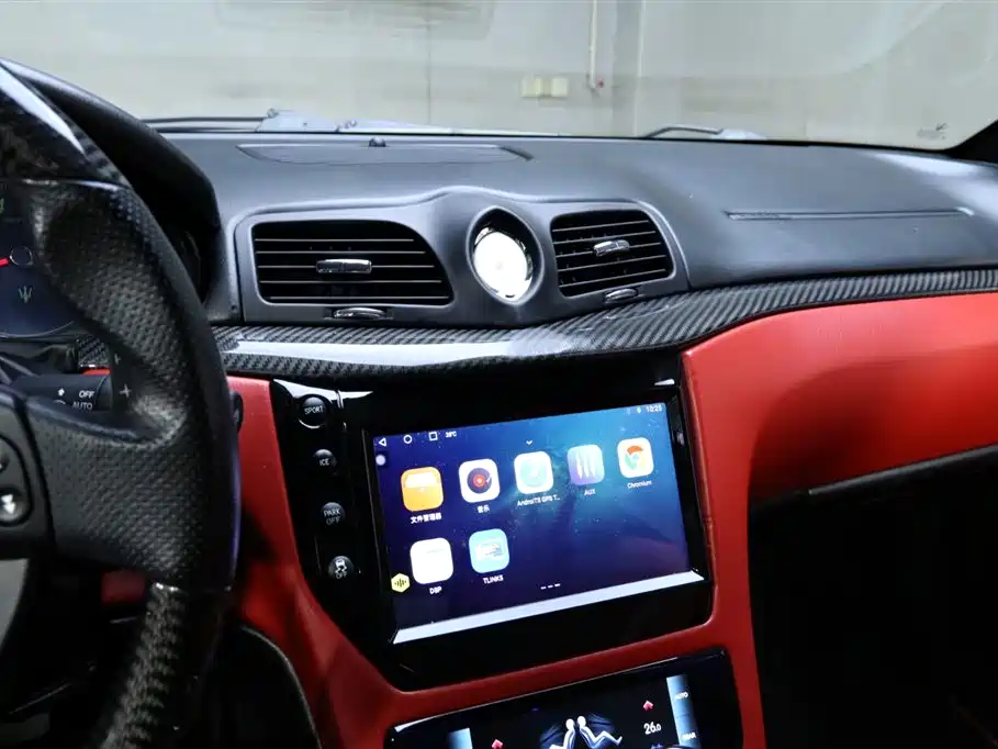 GranTurismo 4.2 L Standard