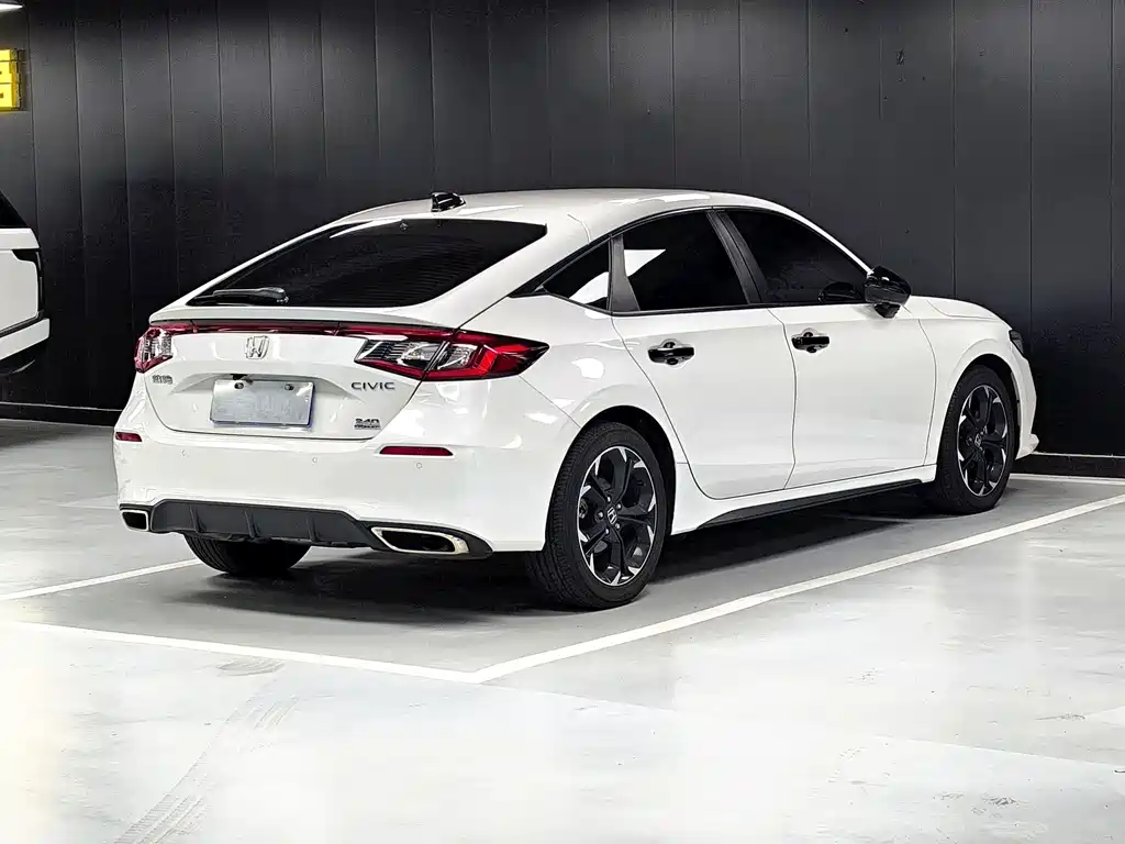 Civic HATCHBACK 240 TURBO CVT Extreme Sharp