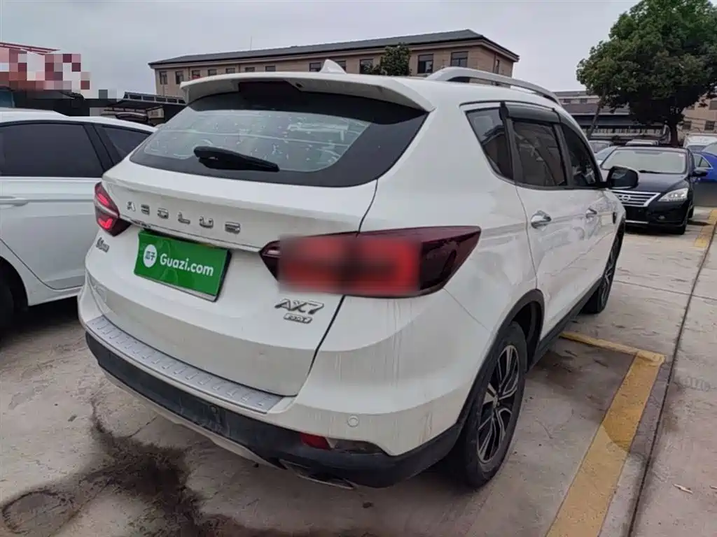 Dongfeng Fengshen AX7 东风风神AX7 2019款 经典 230 T 手动豪华型 国VI