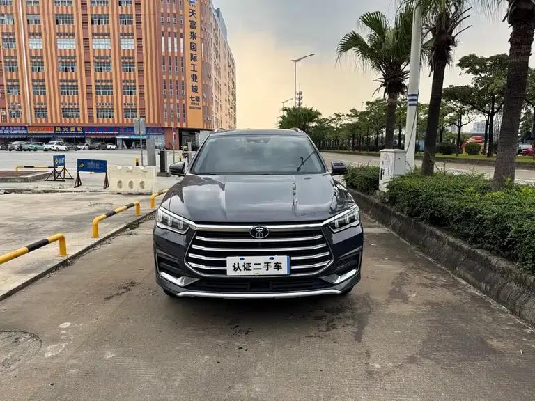 BYD Song Pro 1.5 T Auto Luxury