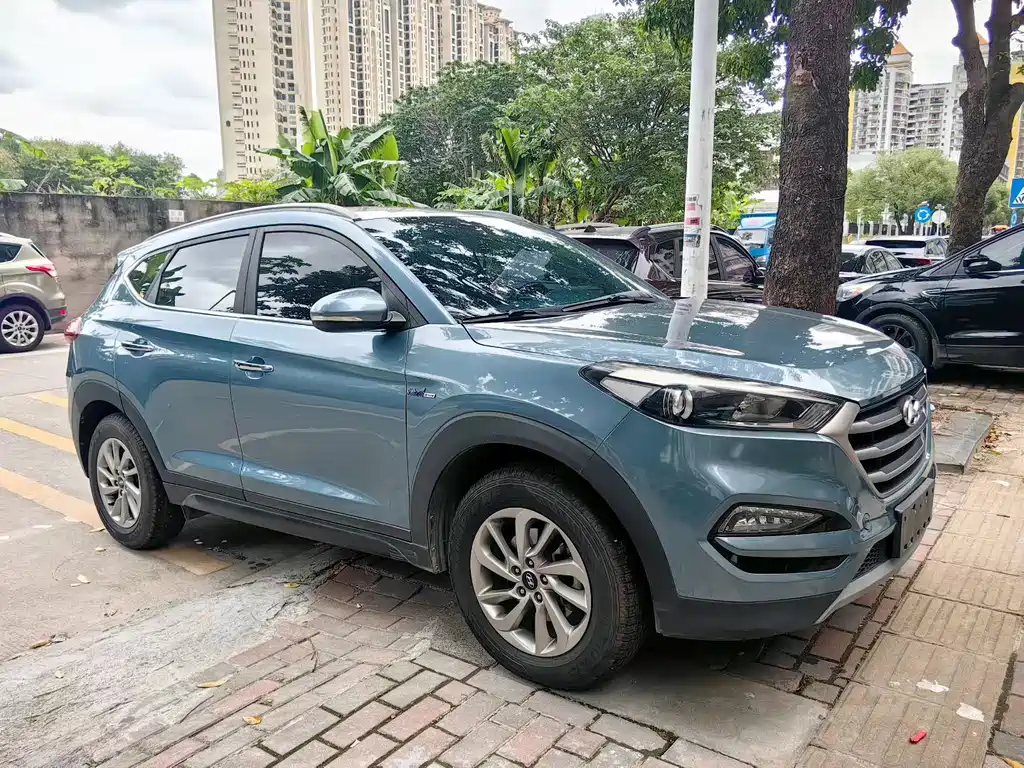 Tucson 1.6 T DCT 2 WD Intelligent