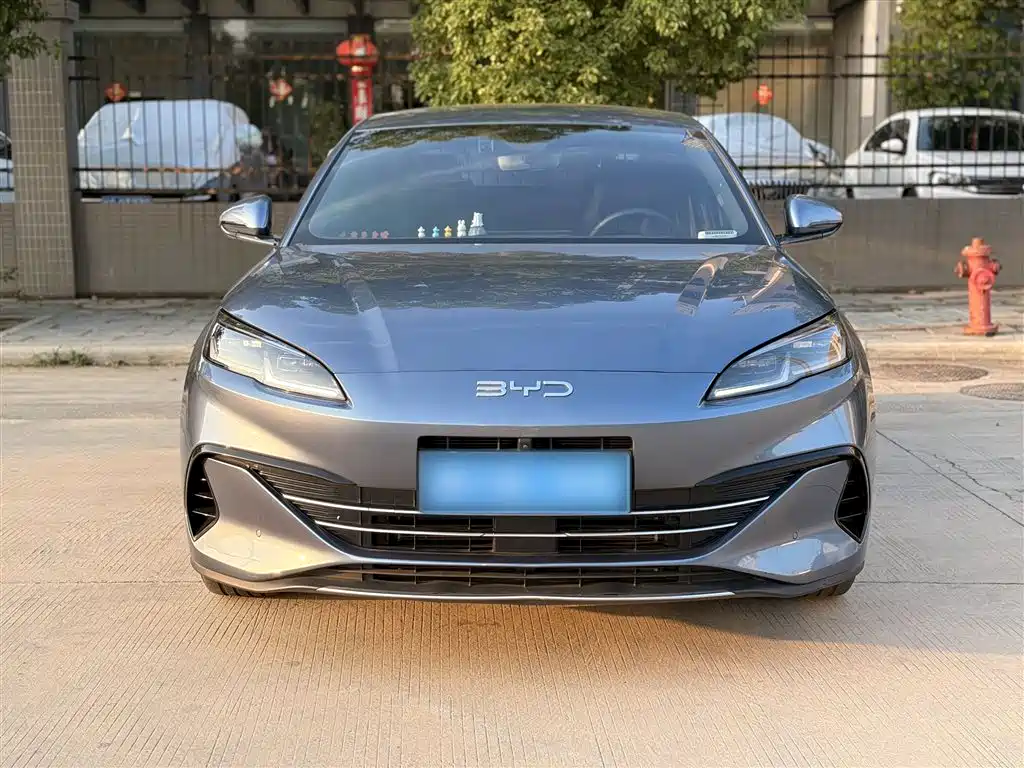 Seal 06 DM-i 80 KM Distinguished