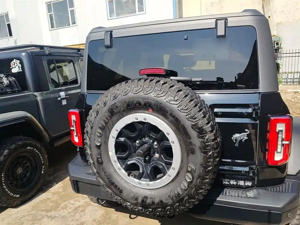 Ford Bronco 2.3 T Badlands