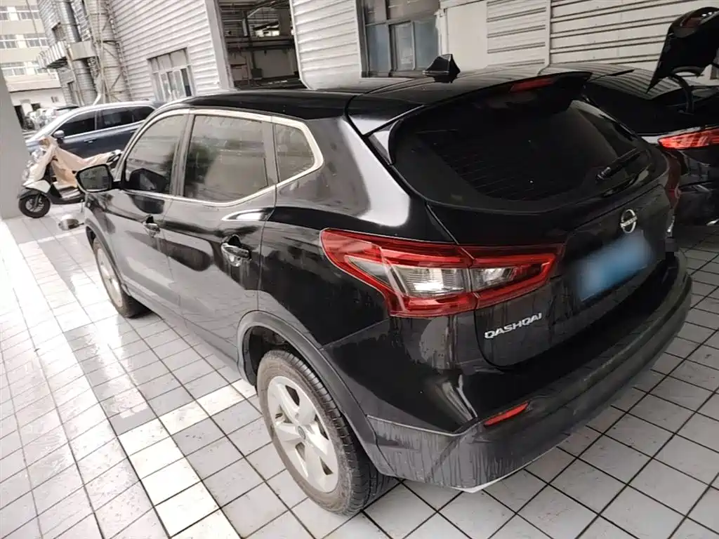 Qashqai Classic 2.0 L CVT XV Comfort