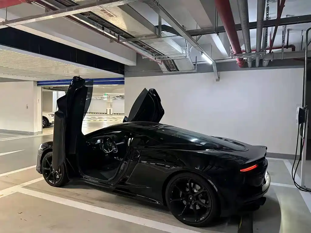 McLaren GT 4.0 T Standard