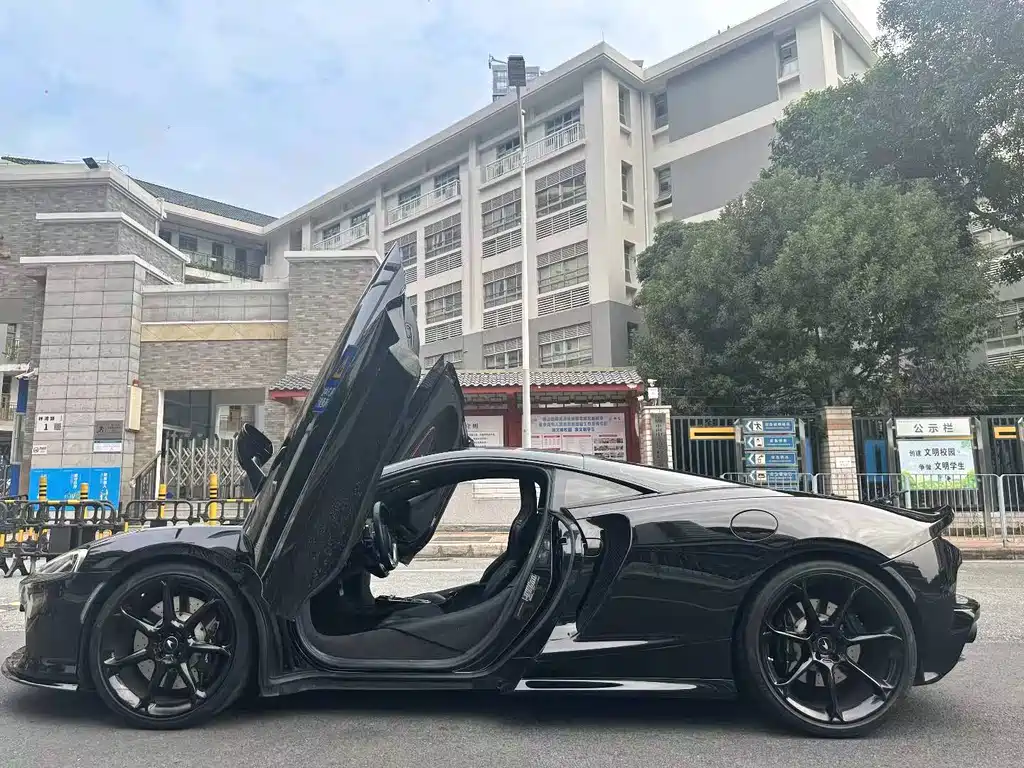 McLaren GT 4.0 T Standard
