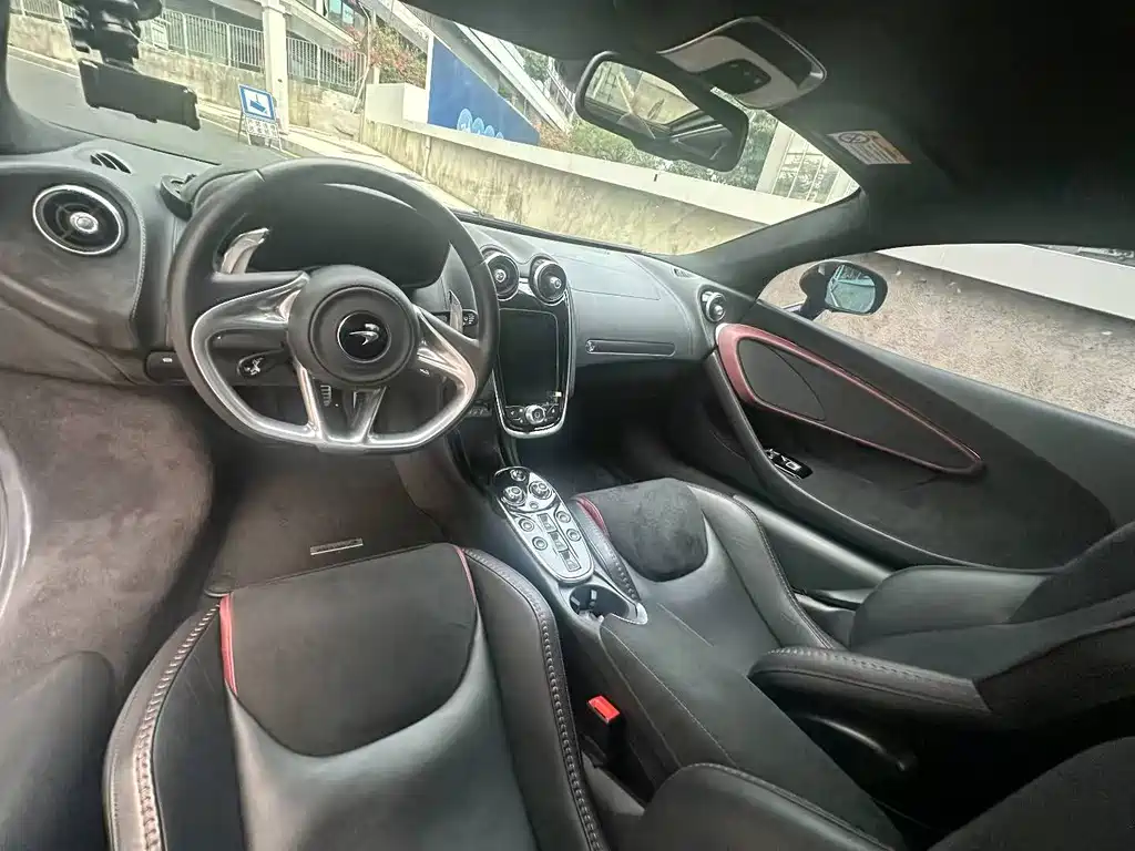 McLaren GT 4.0 T Standard