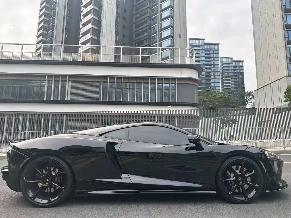 McLaren GT 4.0 T Standard