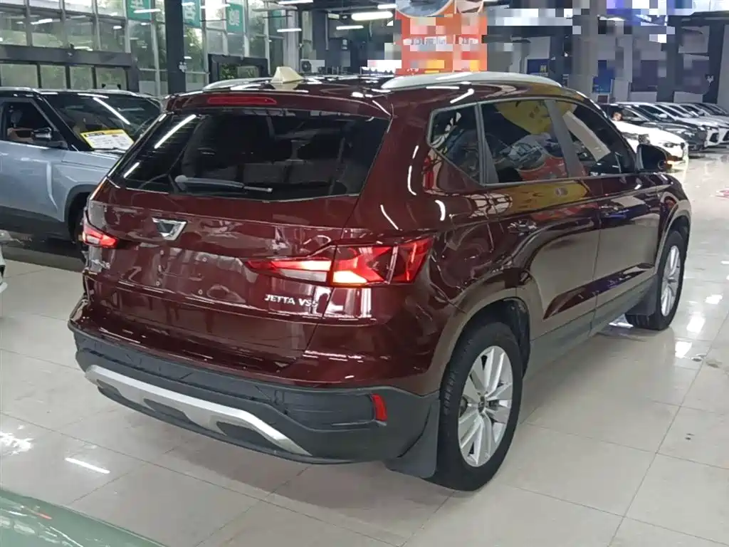 Jetta VS5 280 TSI Auto Progressive