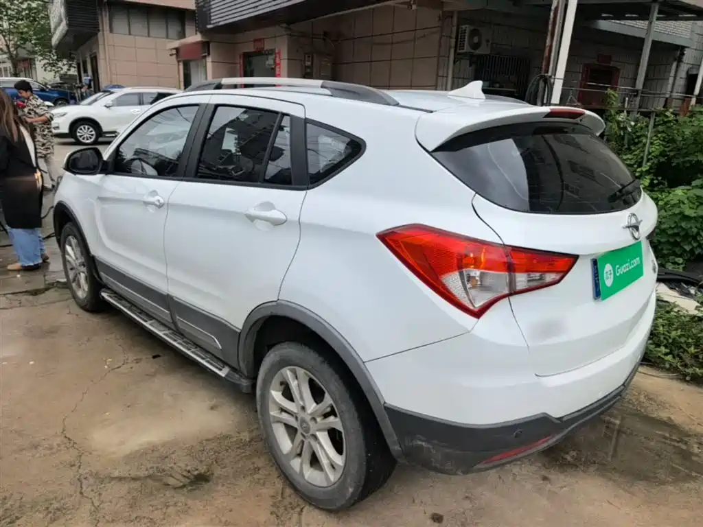 Haima S5 海马S5 2015款 1.5 T CVT豪华型运动版