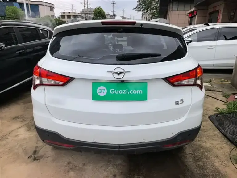 Haima S5 海马S5 2015款 1.5 T CVT豪华型运动版