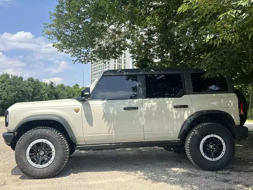 Ford Bronco 2.3 T Badlands