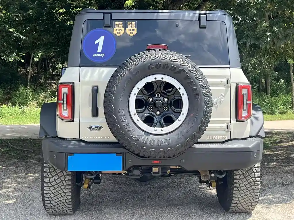 Ford Bronco 2.3 T Badlands
