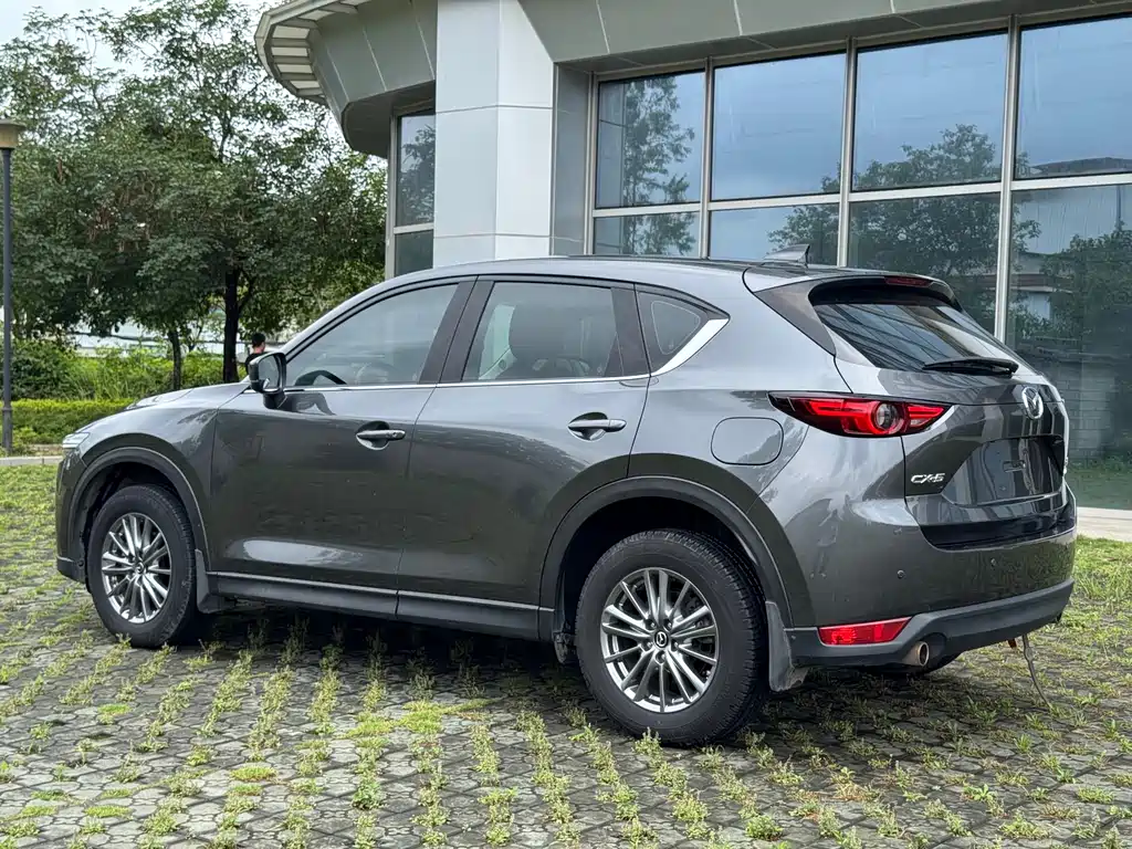 Mazda CX-5 Facelift 2.0 L Auto 2 WD Smart