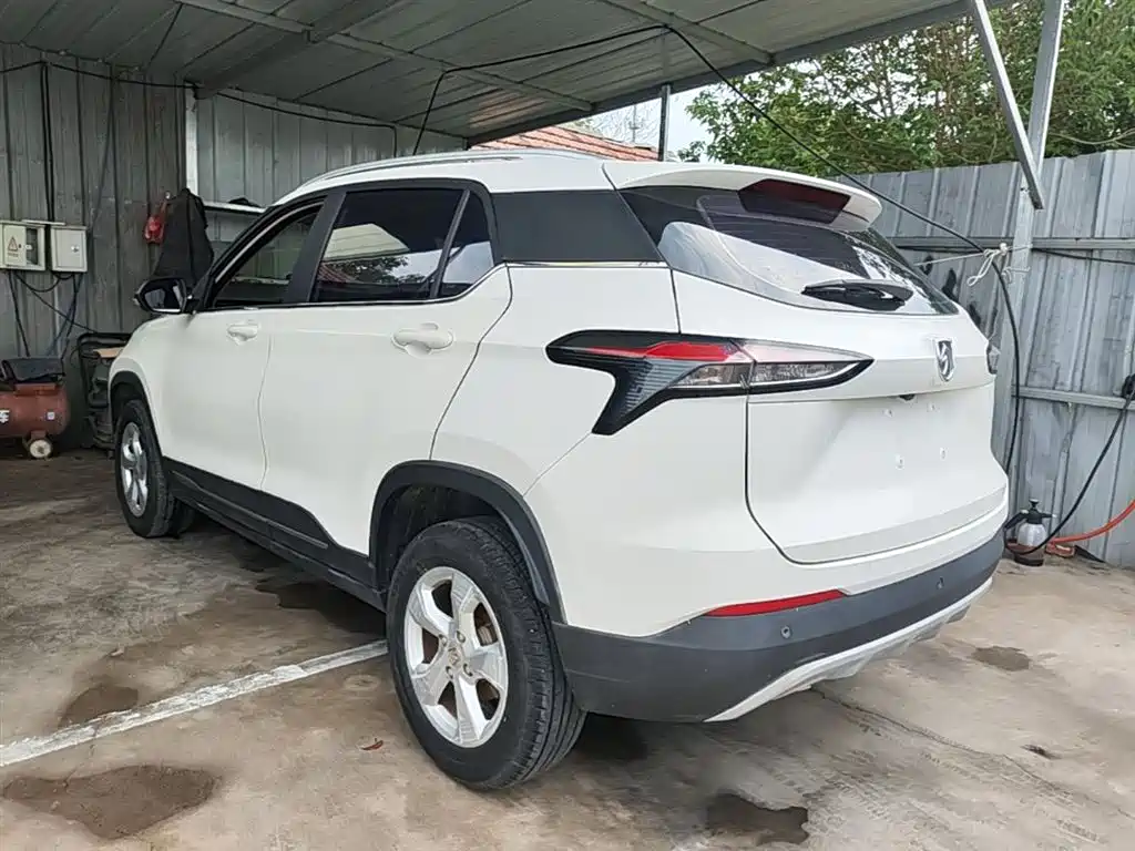 Baojun 510 1.5 L CVT Pleasure CN-VI