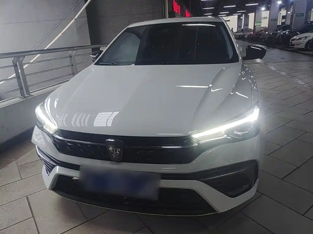 Roewe i5 1.5 L CVT Stellar