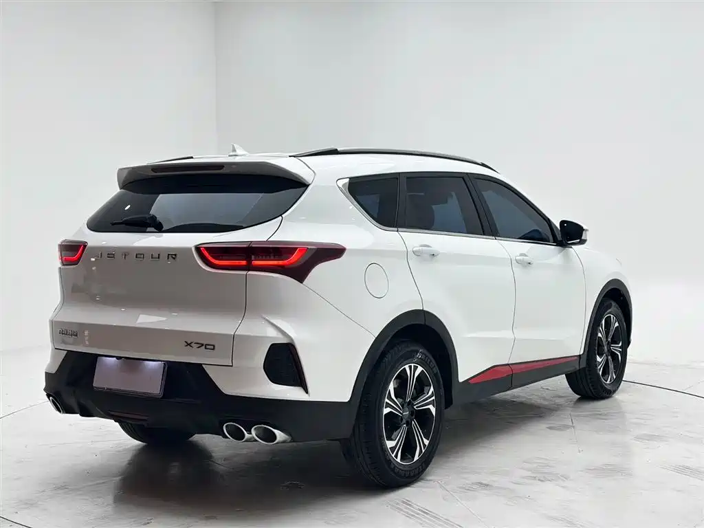 Jetour X70 1.5 T DCT Transcend PRO 7-seat