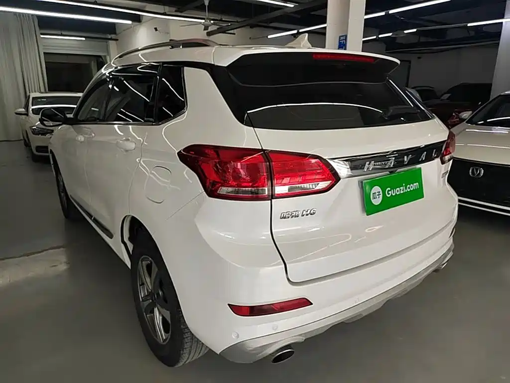 Haval H6 Coupe Connected 1.5 T Auto 2 WD Luxury Connected