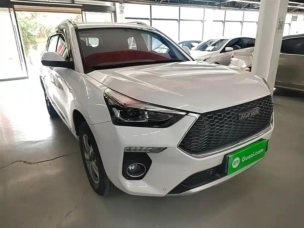 Haval H6 Coupe Connected 1.5 T Auto 2 WD Luxury Connected
