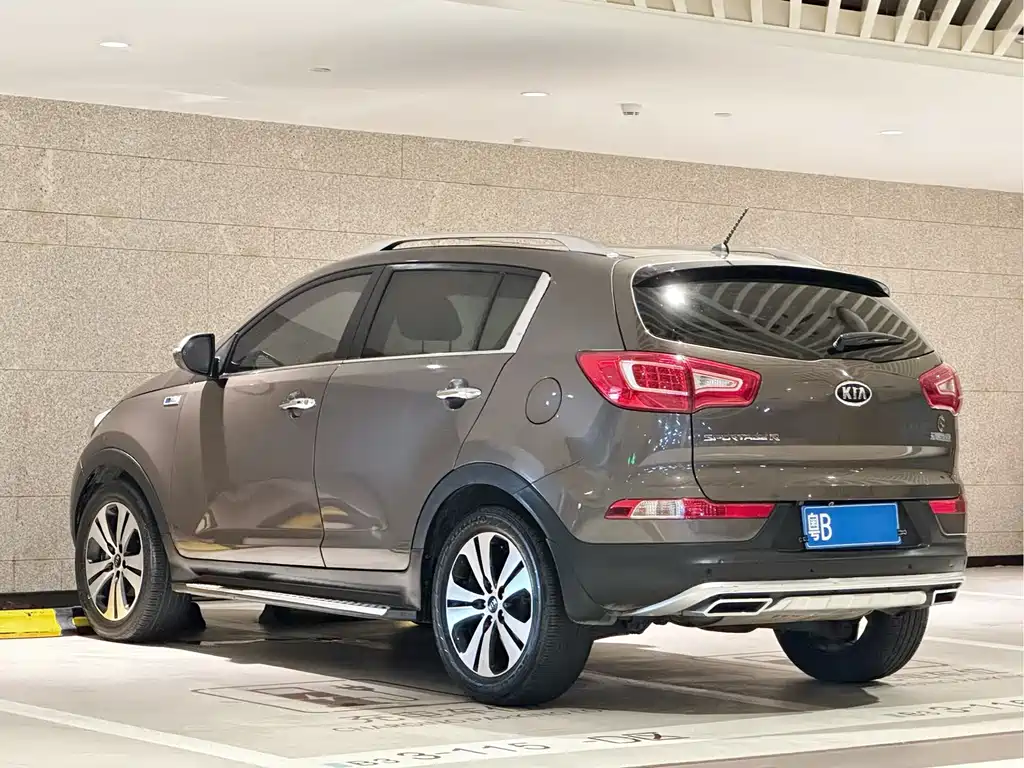 Sportage 2.0 L Auto 2 WD GLS