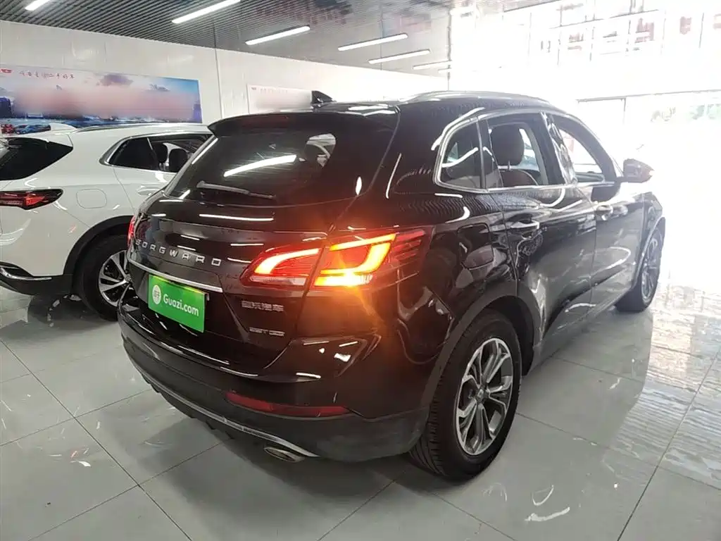 Borgward BX7 宝沃BX7 2018款 28 T 两驱质享型 5座 国VI