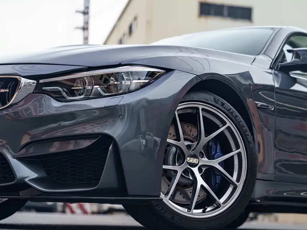 BMW M4 M4 2-door Coupe