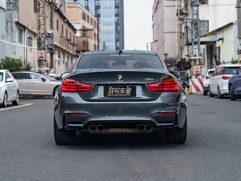 BMW M4 M4 2-door Coupe