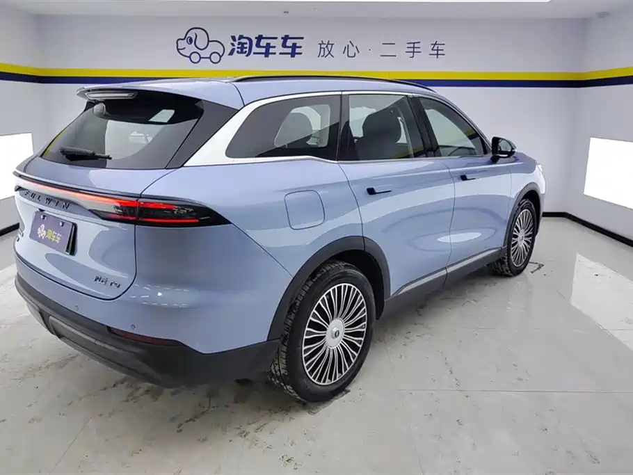 Fengyun T9 120 Long Range Flagship 7-seat Ternary Lithium