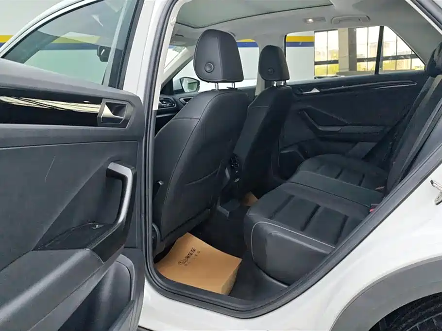 T-ROC 280 TSI DSG 2 WD Comfort