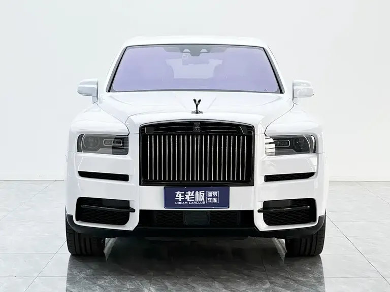 Rolls-Royce Cullinan Black Badge