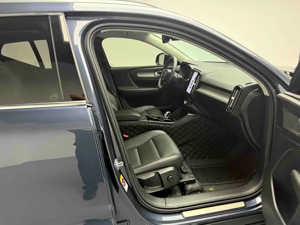 Volvo XC40 T4 4 WD Smart Vision Luxury