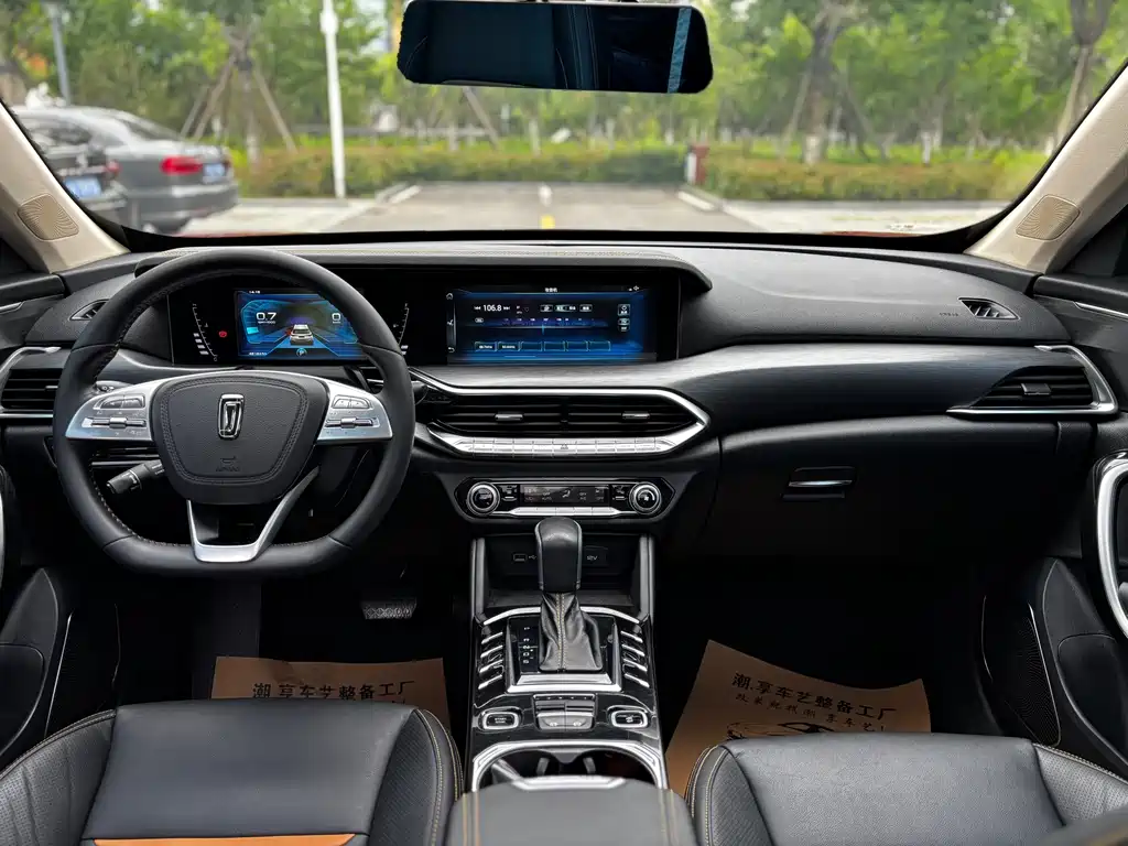 Besturn T77 230 TID Auto Luxury CN-V