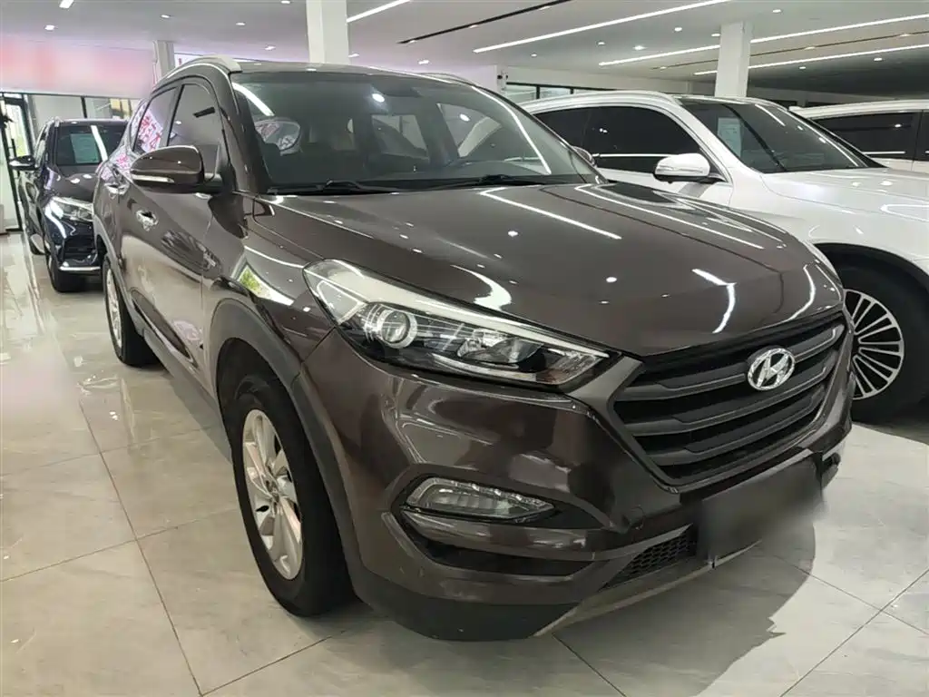 Tucson 1.6 T DCT 2 WD Intelligent