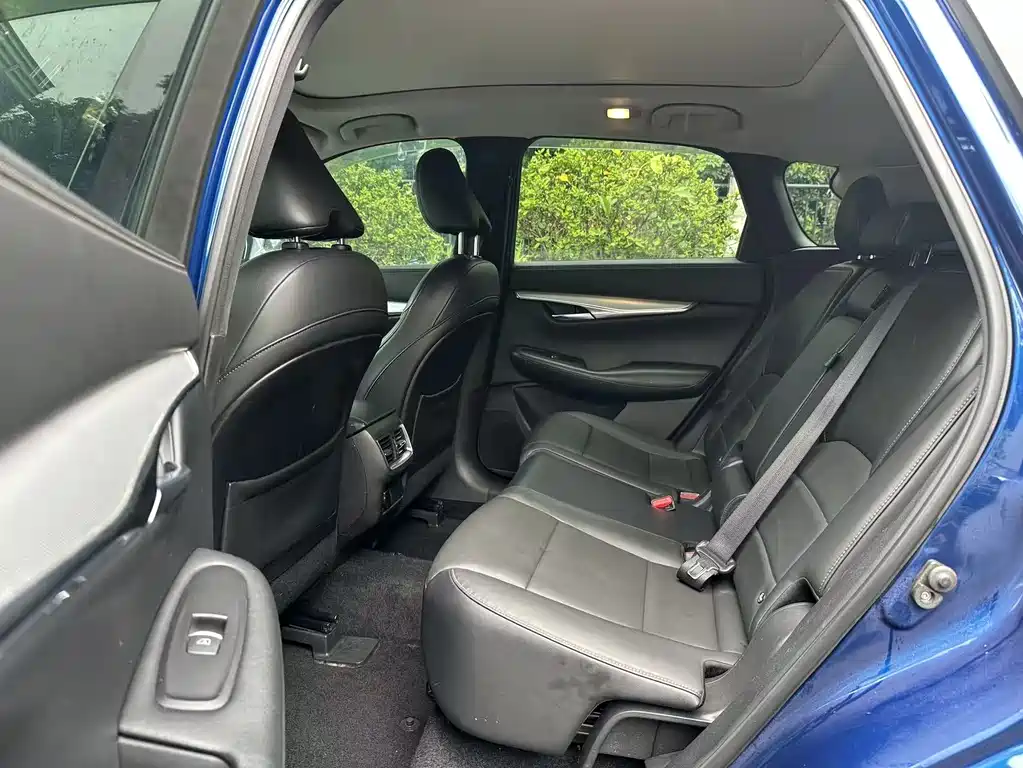 Infiniti QX50 2.0 T 2 WD Fashion