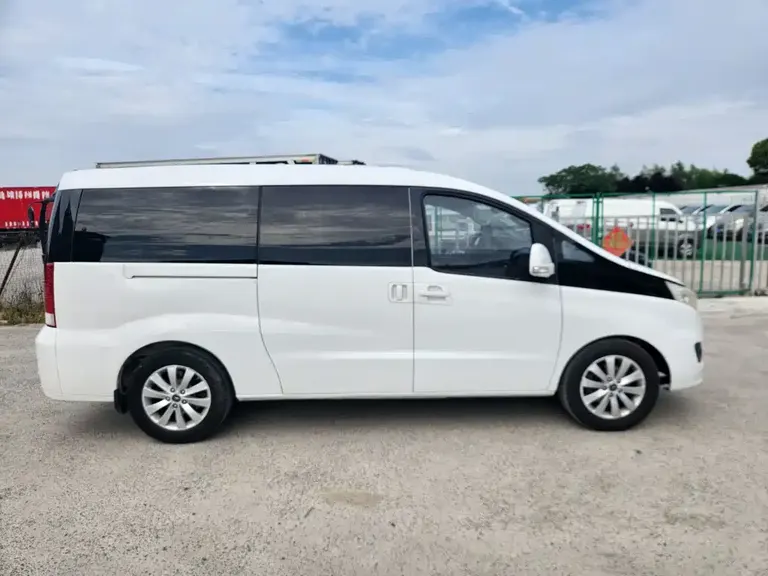 JAC Refine M5 2.0 T Gasoline Manual Official