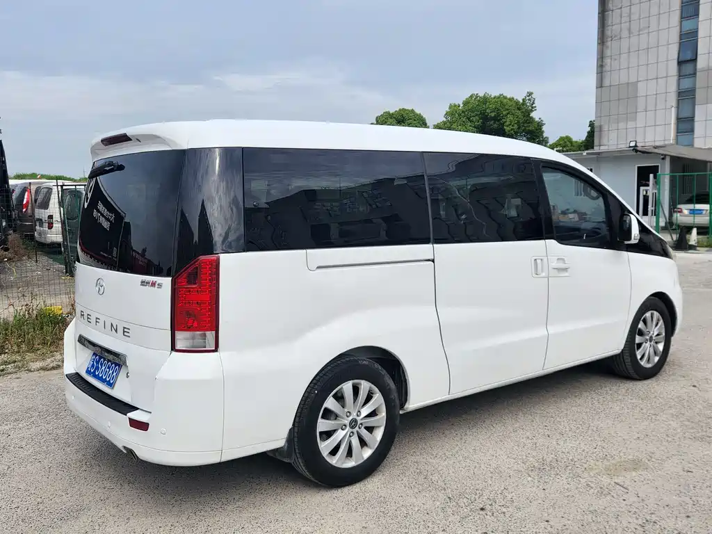 Refine M5 2.0 T Gasoline Manual Official