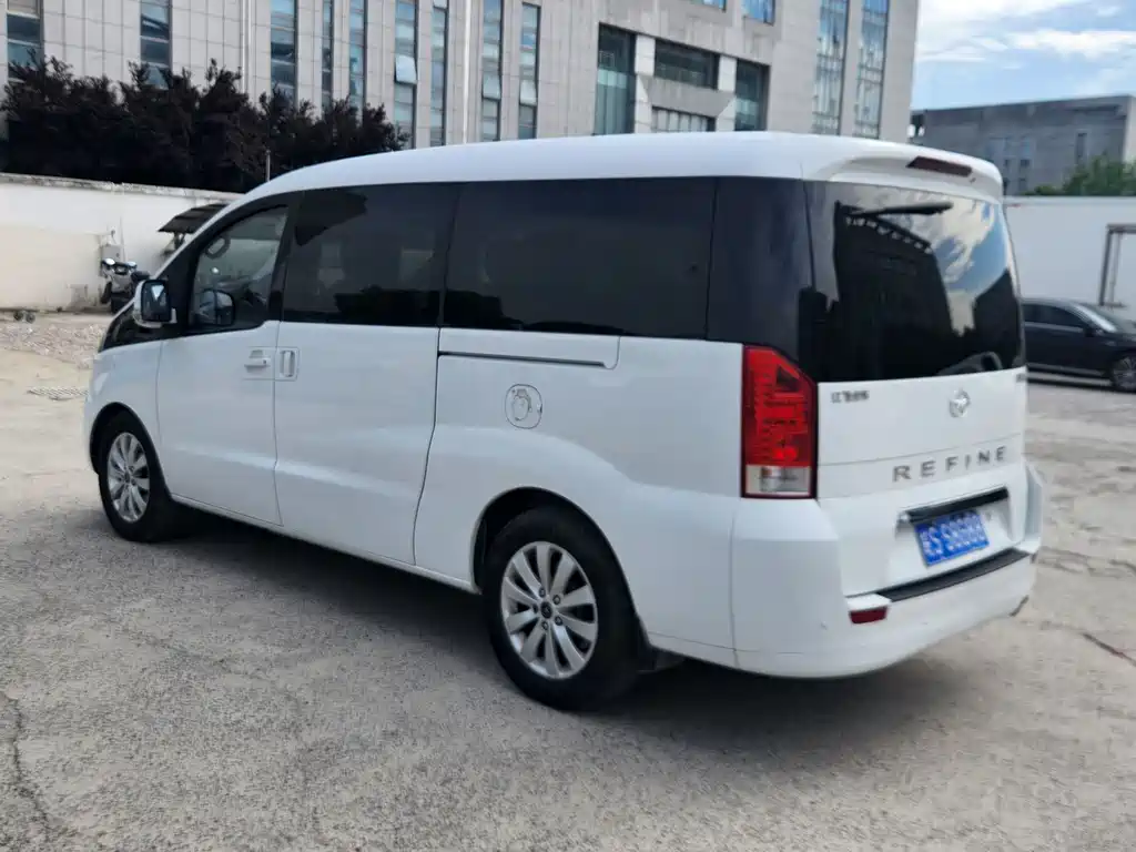 Refine M5 2.0 T Gasoline Manual Official