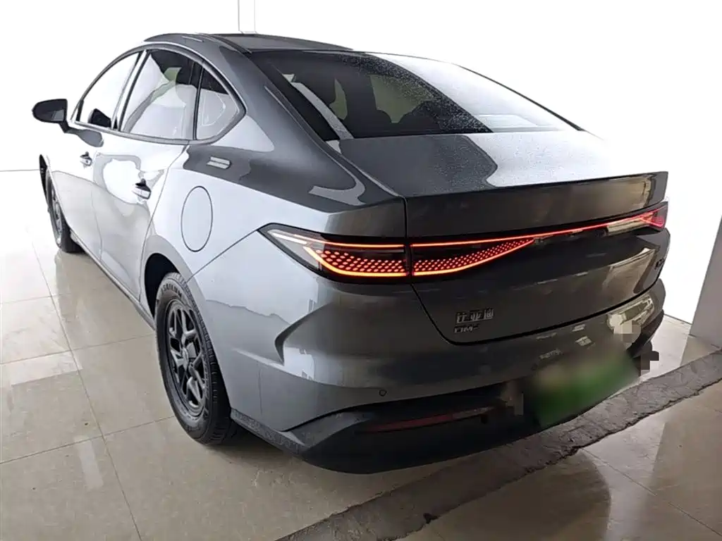 Seal 05 DM-i DM-i Smart Drive 55 KM Luxury