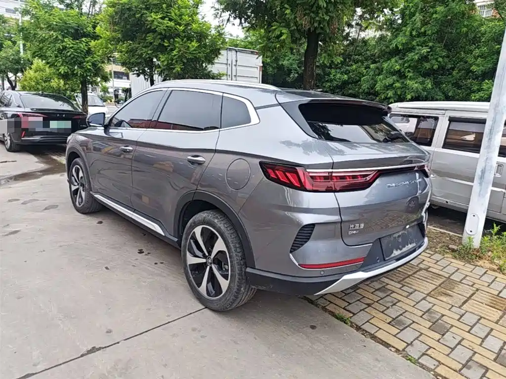 Song PLUS NEV DM-i 110 KM Flagship PLUS