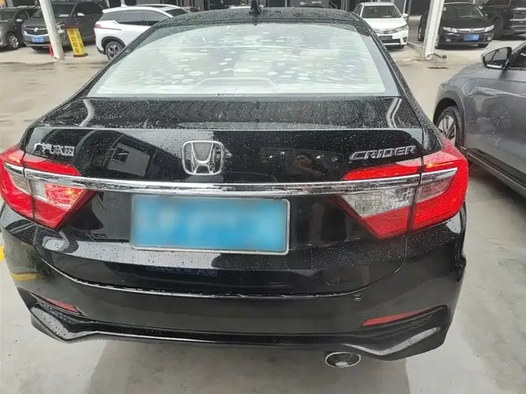 Honda Crider 1.8 L Auto Comfort