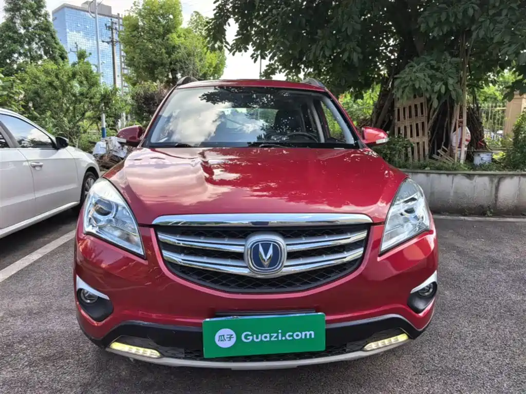 Changan CS35 1.6 L Auto Luxury CN-IV