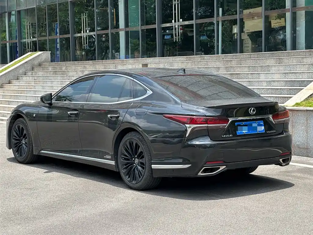 Lexus LS 500 h Executive CN-V