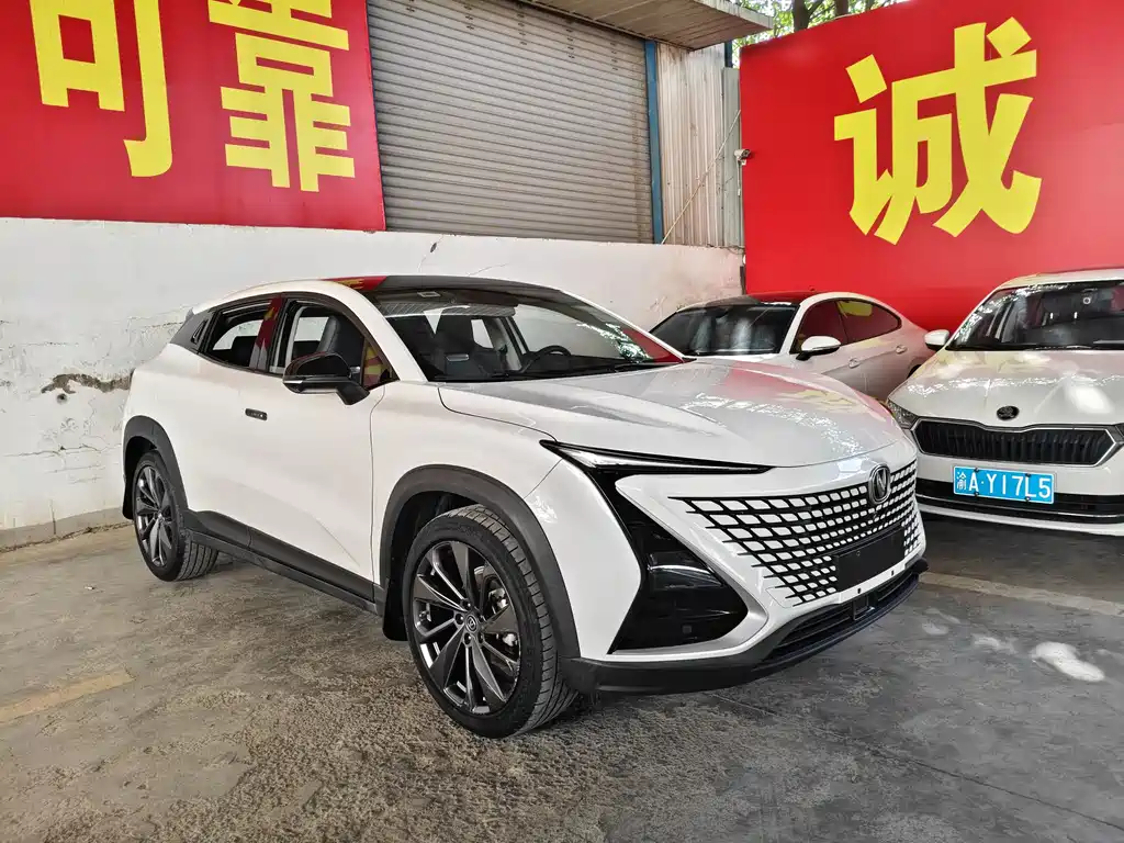 Changan UNI-T 1.5 T Distinguished