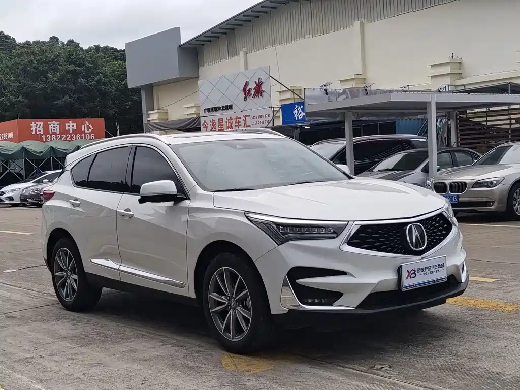 Acura RDX 2.0 T Premium CN-V