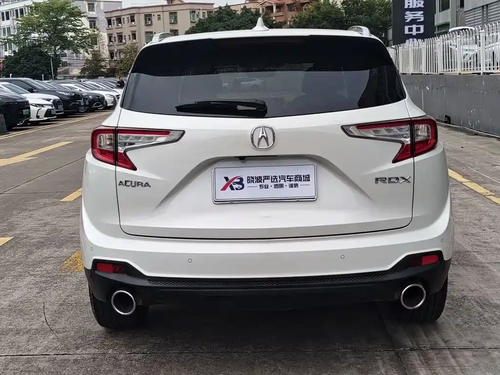 Acura RDX 2.0 T Premium CN-V