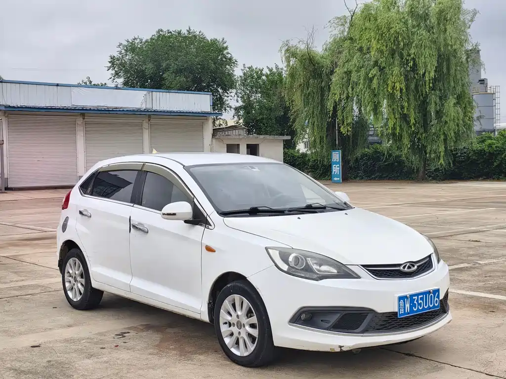 Fengyun 2 1.5 L Manual New Sharp